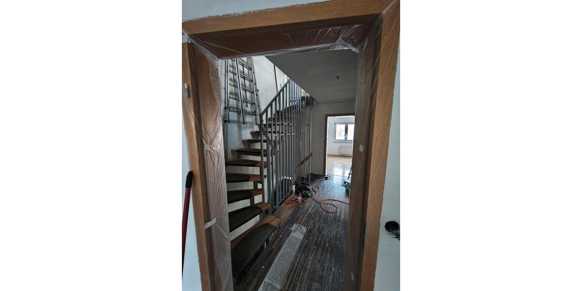 Maisonettenwohnung Brackenheim - 4.5 Zimmer, 100 m&sup2;, 1.400&euro; | Angebot:25844607