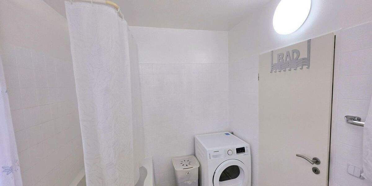 Schöne gemütliche Wohnung in sehr ruhiger Sackgassen Lage mit herrlichem Ausblick. Provisionsfrei. 3 zimmer