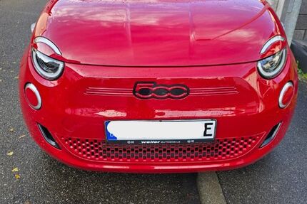 Fiat 500e 8.500 km 20.600 &euro; Sachsenheim 74343