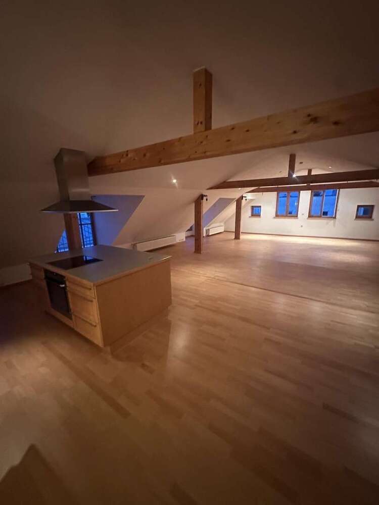 Wohnung zum Mieten in Vilsbiburg 1.300 € 130 m²
