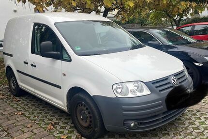 VW Caddy 145.000 km 5.950 &euro; Lauffen 74348
