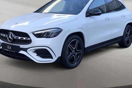 Mercedes-Benz GLA 180 11.904 km 39.789 &euro; Neckarsulm-Obereisesheim 74172