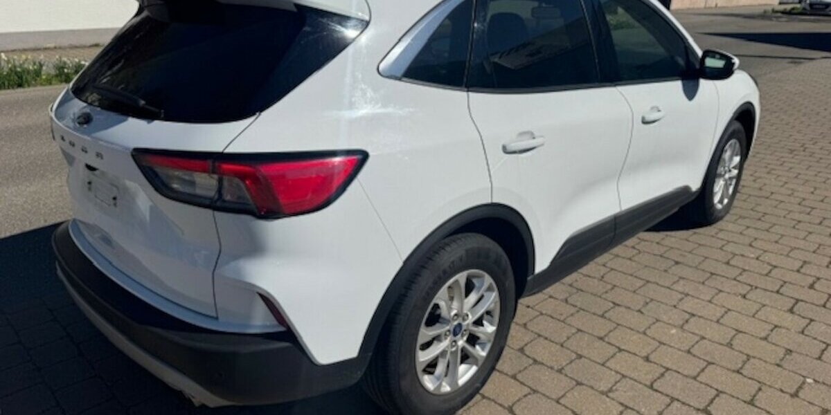 Ford Kuga 1.5 TDCI Titanium 160.000 km 14.990 &euro; Neckarsulm 74172