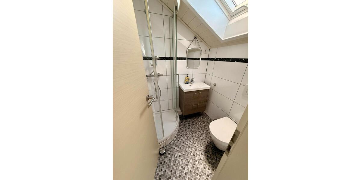 Reihenhaus Neckarsulm - 6.5 Zimmer, 115 m&sup2;, 490.000&euro; | Angebot:26718333