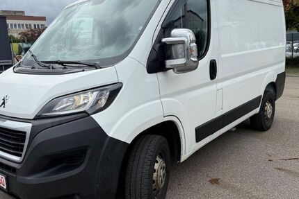 Peugeot Boxer 181.000 km 11.900 &euro; Asperg / Stuttgart 71679