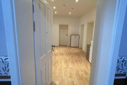 Wohnung Sinsheim - 3 Zimmer, 91 m&sup2;, 875&euro; | Angebot:25589035