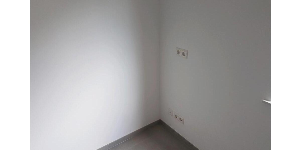 Etagenwohnung Massenbachhausen - 4 Zimmer, 85 m&sup2;, 1.000&euro; | Angebot:26619565
