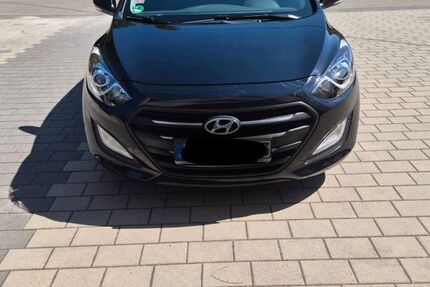 Hyundai i30 110.442 km 9.950 &euro; Talheim 74388