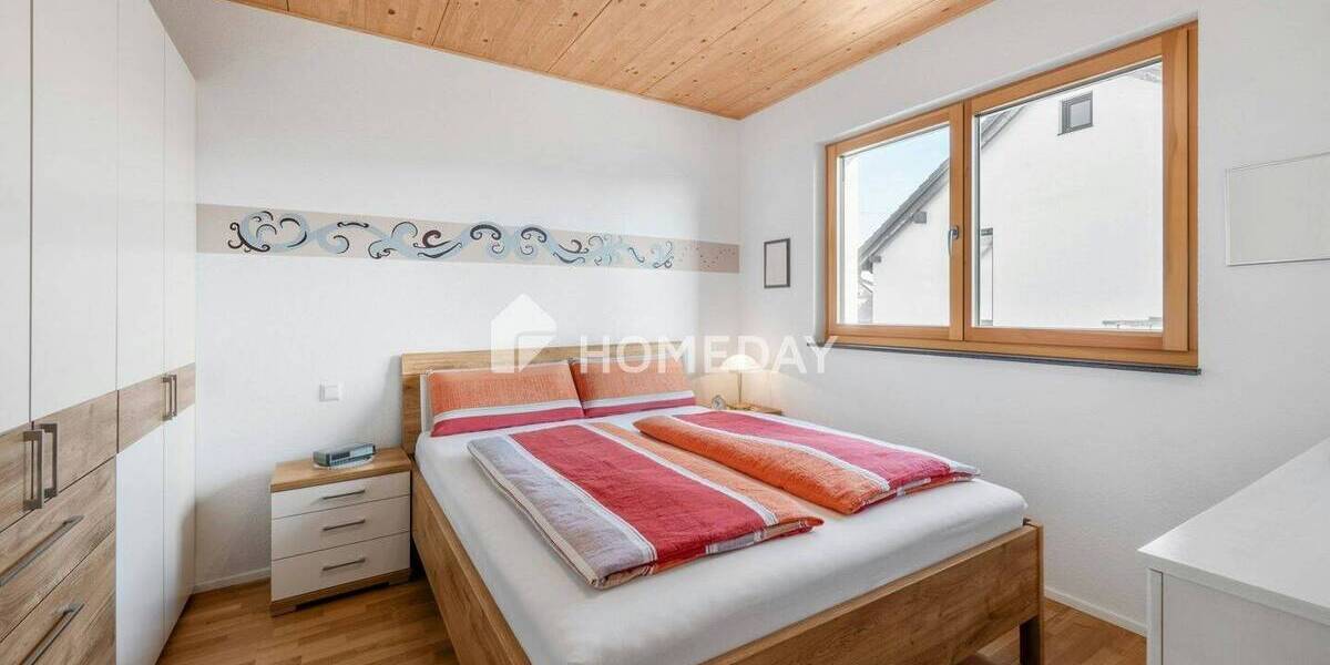 Großzügiger und luxuriöser Wohntraum - 98 m² Neubau mit EBK & Balkon 3 zimmer