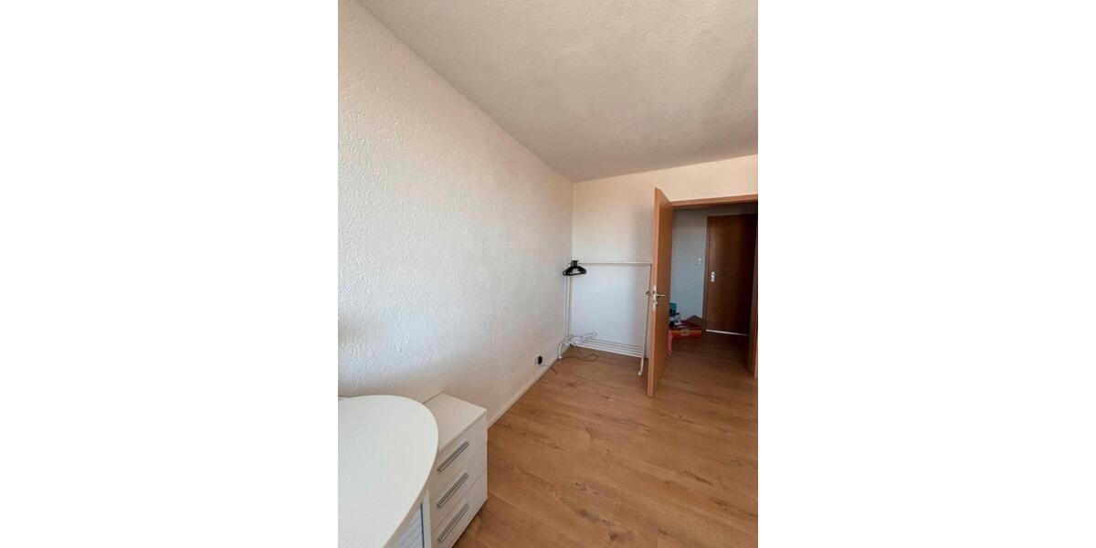Etagenwohnung Heilbronn Böckingen - 1 Zimmer, 16 m&sup2;, 430&euro; | Angebot:26255009