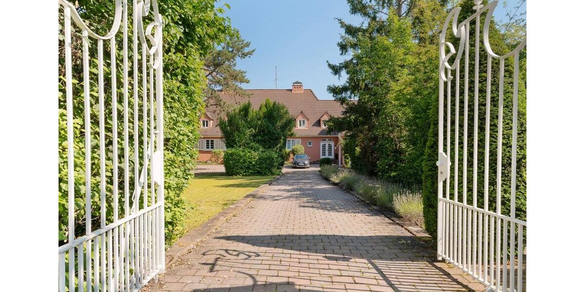 Gewerbeobjekt Ludwigsburg Pflugfelden - 5.400.000&euro; | Angebot:21201548