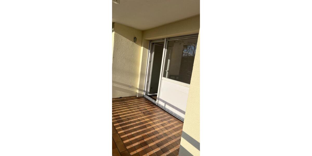 Erdgeschoßwohnung Markgröningen - 3 Zimmer, 78 m&sup2;, 1.050&euro; | Angebot:25547140