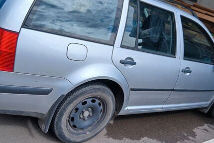 VW Golf 135.900 km 2.000 &euro; Brackenheim 74336