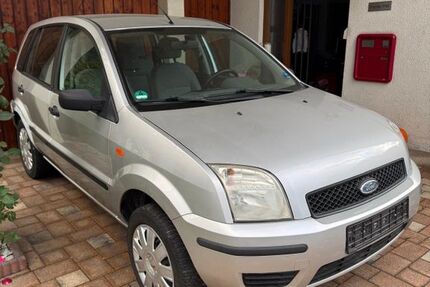 Ford Fusion 118.000 km 2.399 &euro; Heilbronn 74078