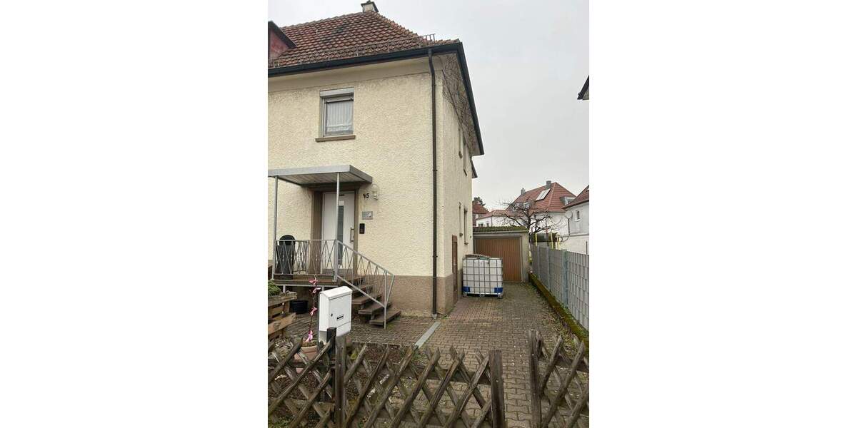 Doppelhaushälfte Neckarsulm - 8 Zimmer, 170 m&sup2;, 370.000&euro; | Angebot:23802228