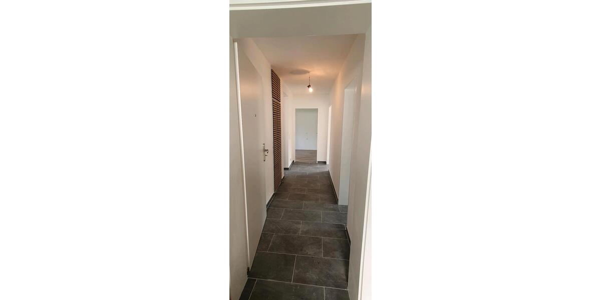 Mehrfamilienhaus, Wohnhaus Bad Friedrichshall - 7 Zimmer, 179 m&sup2;, 669.000&euro; | Angebot:26589516