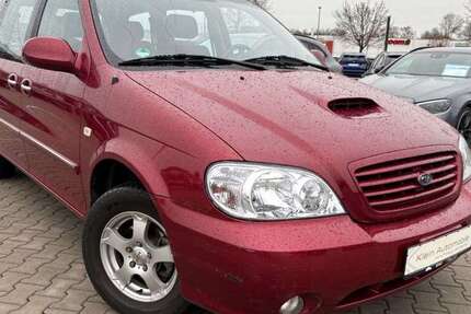 Kia Carnival 226.000 km 2.990 € Forchtenberg 74670