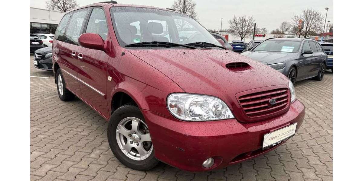 Kia Carnival 226.000 km 2.990 € Forchtenberg 74670