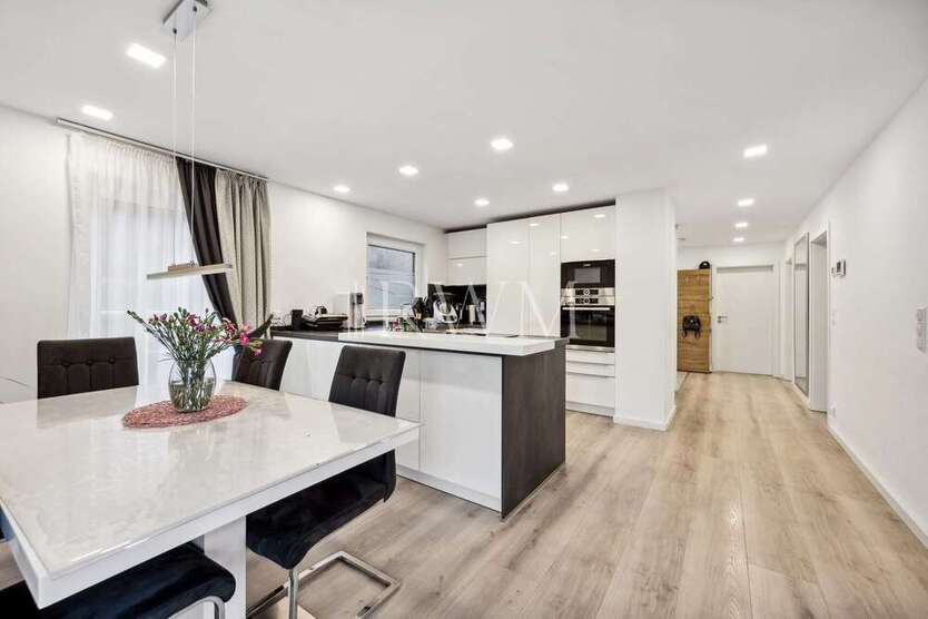 Haus zum Kaufen in Obersulm 649.000 € 134 m²
