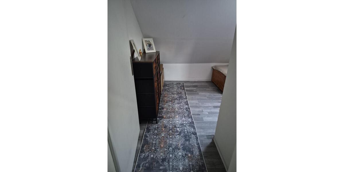 Dachgeschoßwohnung Bad Rappenau - 2.5 Zimmer, 60 m&sup2;, 750&euro; | Angebot:26335042