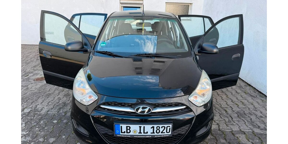 Hyundai i10 114.975 km 3.500 &euro; Sachsenheim 74343