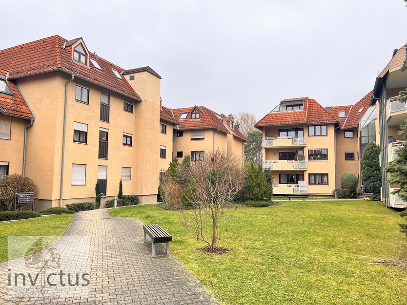 Modernisiertes Wohnung mit Balkon & Tiefgaragenstellplatz – zentral und ruhig gelegen 3 zimmer