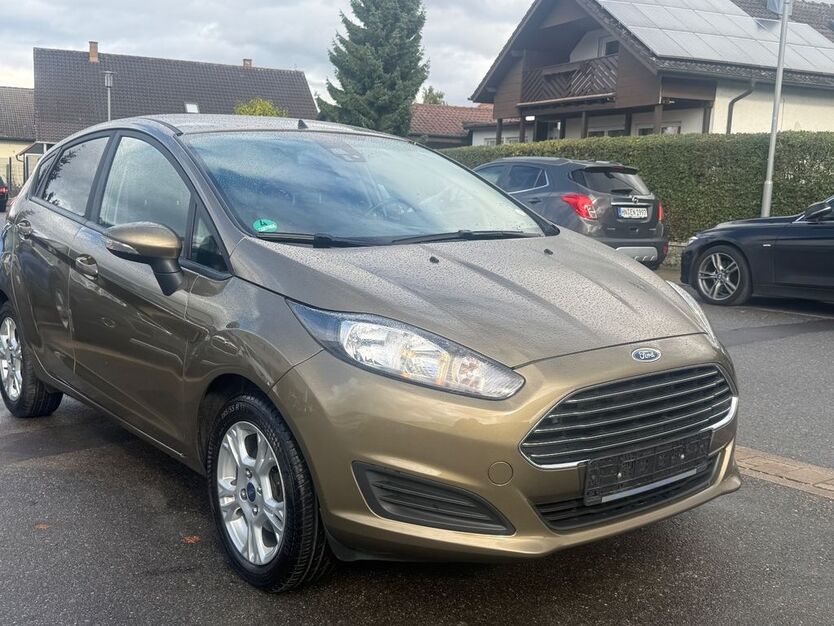 Ford Fiesta 112.000 km 5.499 € Gundelsheim 74831