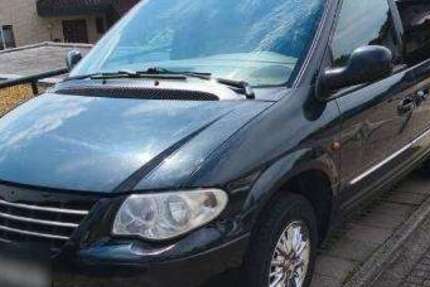 Chrysler Grand Voyager 243.300 km 3.955 € Backnang 71522