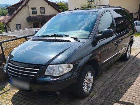 Chrysler Grand Voyager 243.300 km 3.955 € Backnang 71522