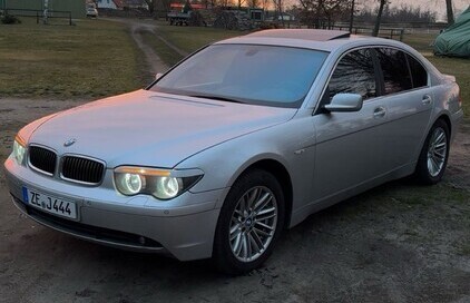 BMW 735