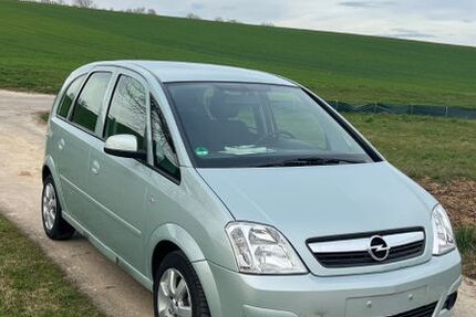 Opel Meriva 90.500 km 2.750 &euro; Massenbachhausen 74252