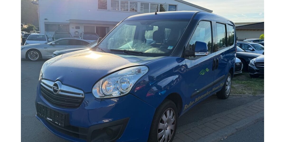 Opel Combo 164.000 km 3.999 &euro; Gundelsheim 74831
