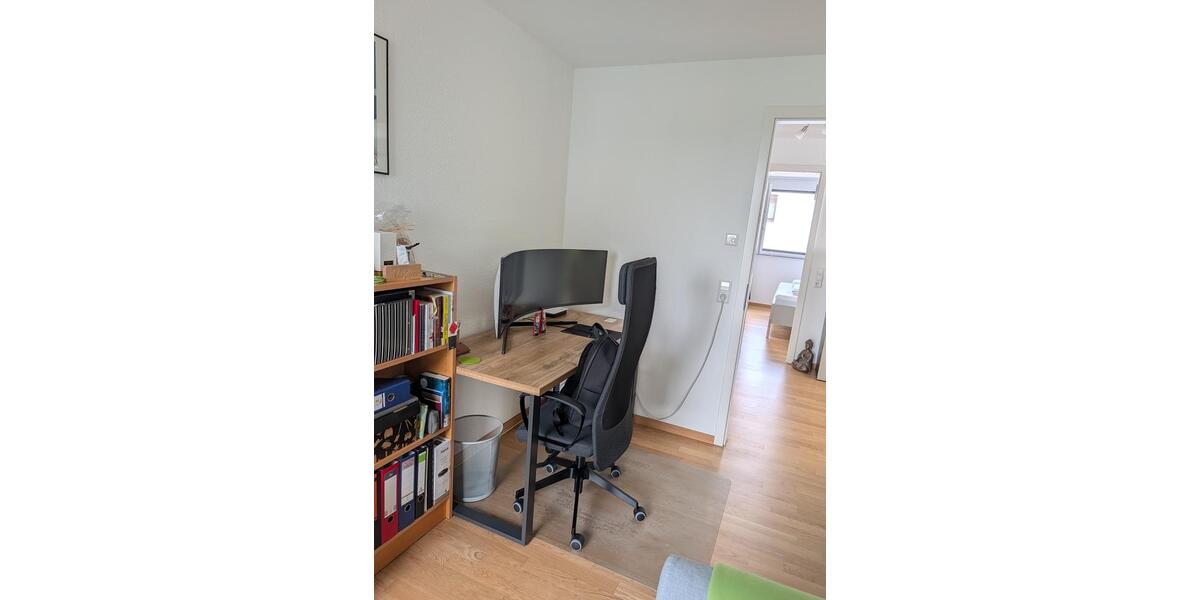 Etagenwohnung Sachsenheim - 4 Zimmer, 85 m&sup2;, 1.190&euro; | Angebot:26464809