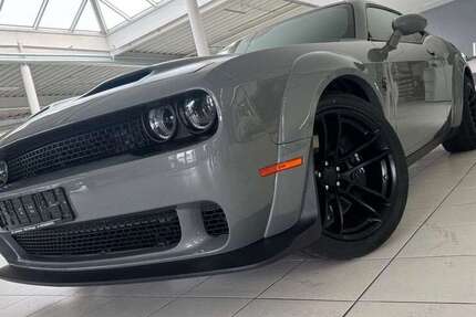 Dodge Challenger 17.000 km 43.380 &euro; Öhringen 74613