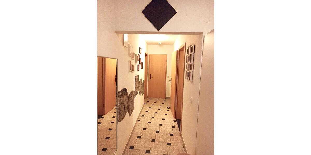 Etagenwohnung Vaihingen an der Enz - 3 Zimmer, 77 m&sup2;, 1.150&euro; | Angebot:25523155