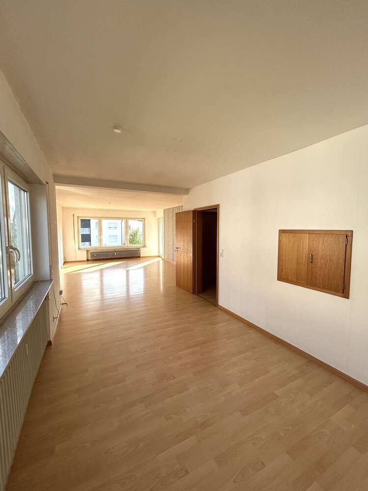 Wohnung zum Mieten in Backnang 900 € 100 m²