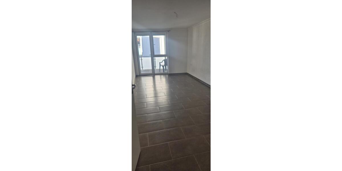 Etagenwohnung Heilbronn Frankenbach - 2.5 Zimmer, 74 m&sup2;, 900&euro; | Angebot:26288254
