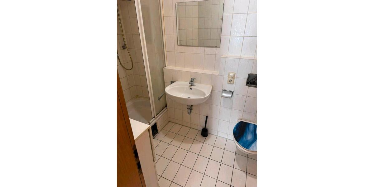 Etagenwohnung Ludwigsburg Hoheneck - 2 Zimmer, 43 m&sup2;, 950&euro; | Angebot:27549788