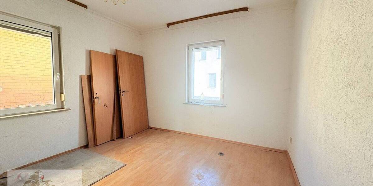 Doppelhaushälfte Heilbronn / Böckingen Böckingen - 4 Zimmer, 95 m&sup2;, 220.000&euro; | Angebot:26159817