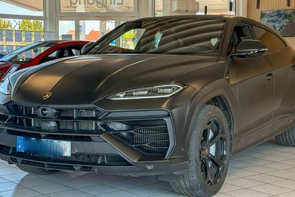 Lamborghini Urus 5.500 km 282.000 &euro; Lauffen a.N. 74348