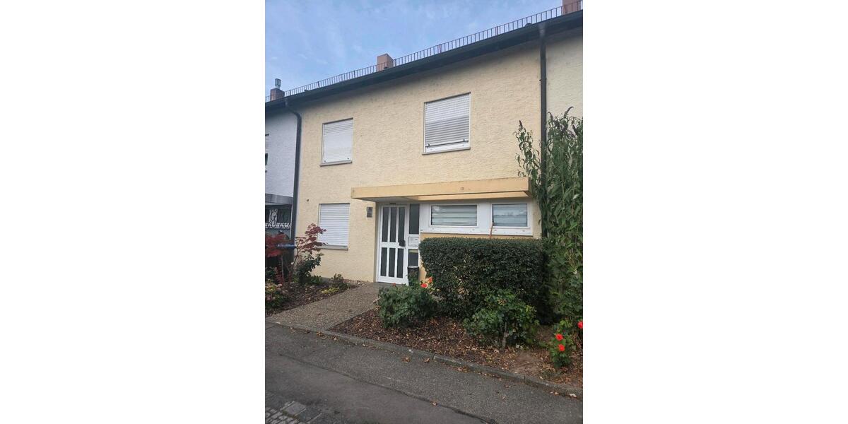 Reihenhaus Heilbronn Böckingen - 6 Zimmer, 125 m&sup2;, 480.000&euro; | Angebot:27002287