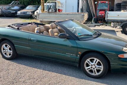 Chrysler Stratus 237.071 km 850 € Bad Friedrichshall 74177