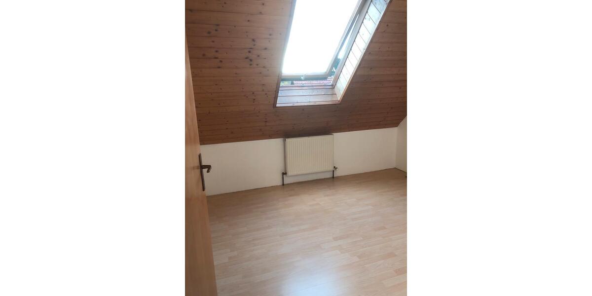 4 Zi.-DG Whg Dimbach 4 zimmer