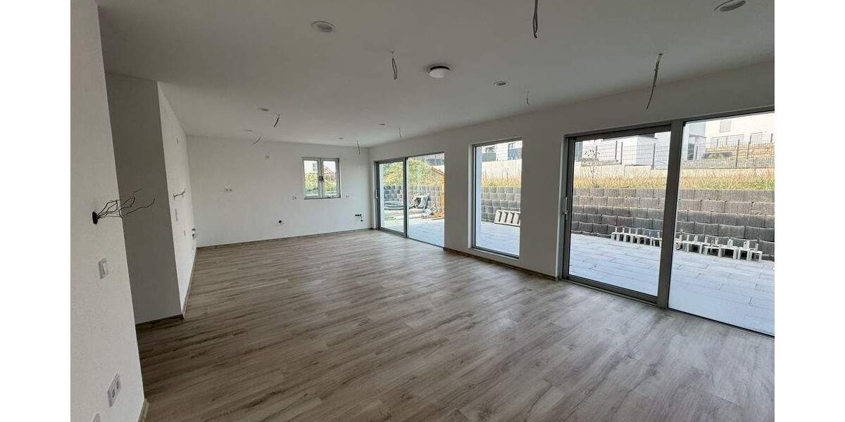 Mehrfamilienhaus, Wohnhaus Neudenau - 6 Zimmer, 189 m&sup2;, 649.000&euro; | Angebot:25682170
