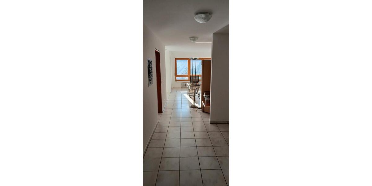 Etagenwohnung Backnang - 4.5 Zimmer, 108 m&sup2;, 1.400&euro; | Angebot:26637767