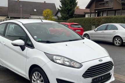 Ford Fiesta 92.000 km 4.799 € Gundelsheim 74831