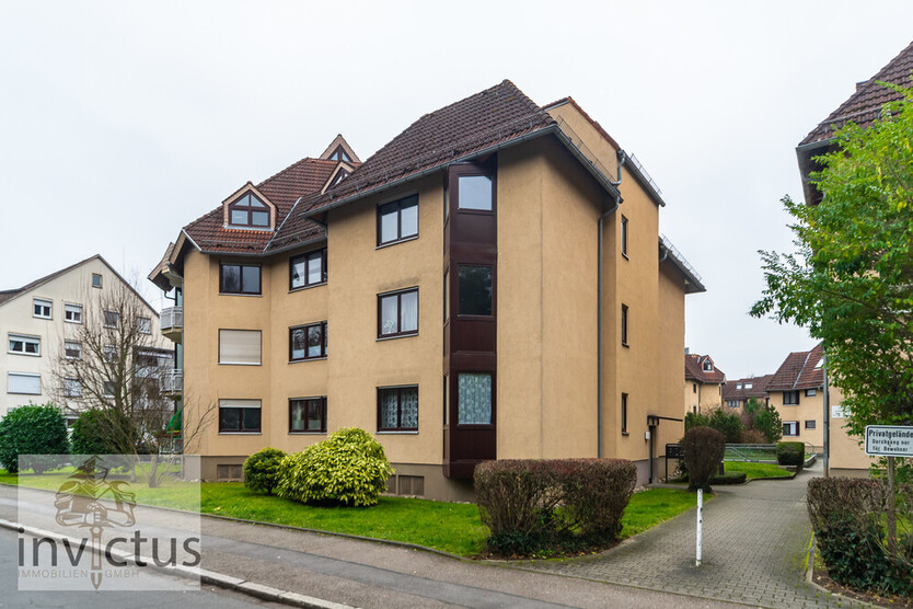 Modernisiertes Wohnung mit Balkon & Tiefgaragenstellplatz – zentral und ruhig gelegen 3 zimmer
