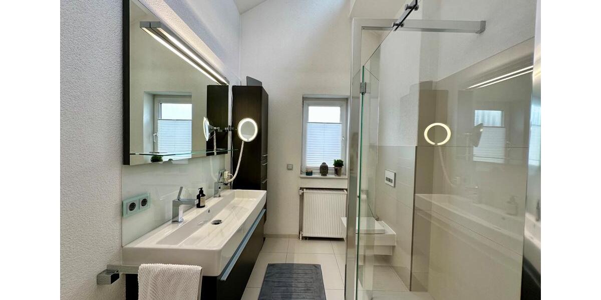 Reihenhaus Brackenheim - 4 Zimmer, 111 m&sup2;, 525.000&euro; | Angebot:26889300