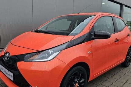Toyota Aygo 64.000 km 6.990 &euro; Sinsheim 74889