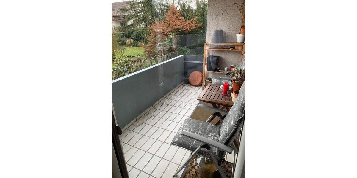 Attraktive 2-Zimmer-Wohnung mit Balkon, EBK, Stellplatz, Keller in Heilbronn-Horkheim 2 zimmer